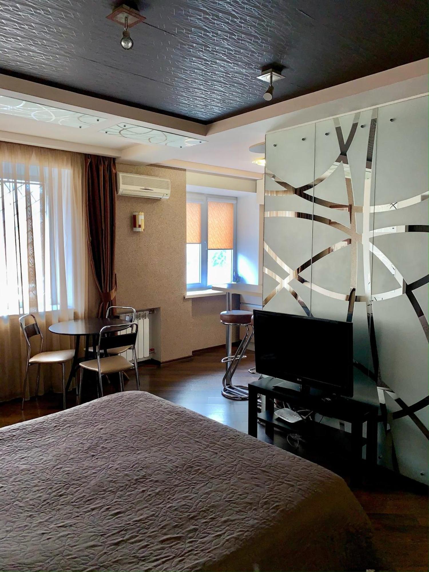 Apartment In Kharkiv , Prospect Nauki 19A Buitenkant foto