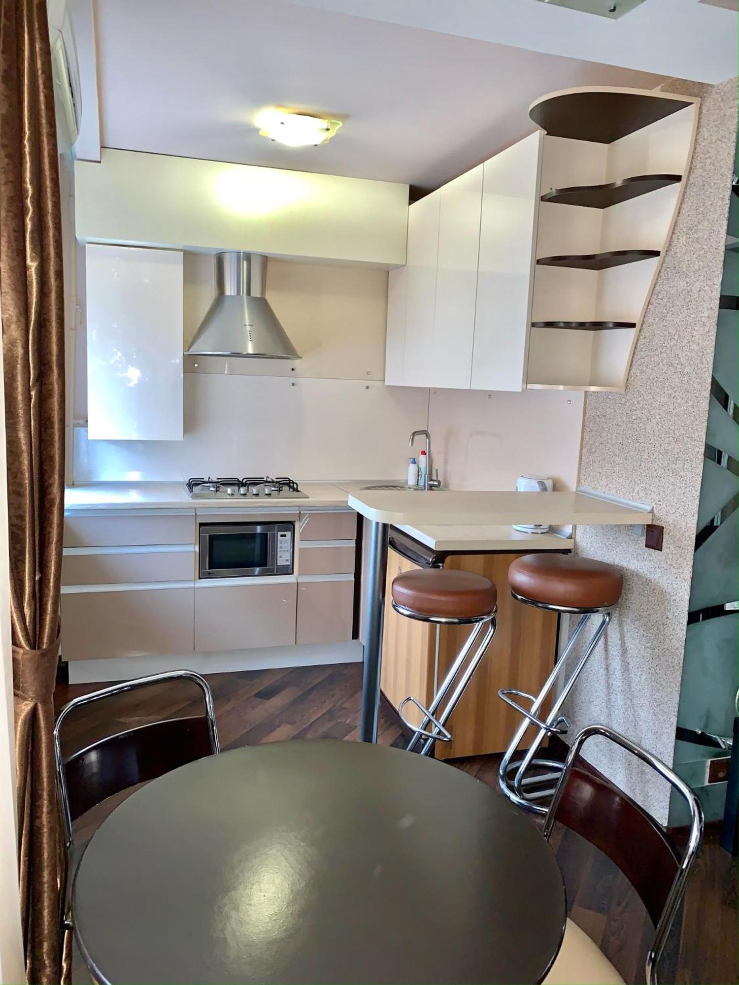 Apartment In Kharkiv , Prospect Nauki 19A Buitenkant foto